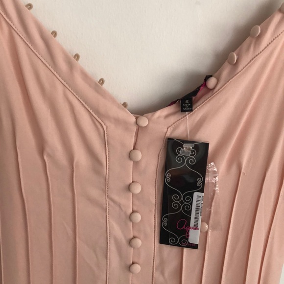 Dress - Picture 3 of 3